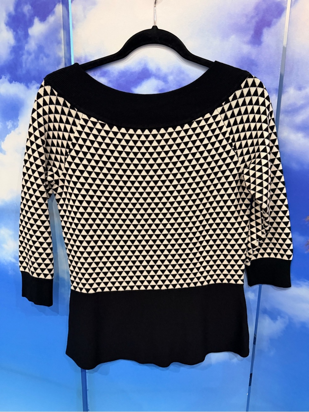 White House Black Market Black & Cream Geometric Off-Shoulder Sweater